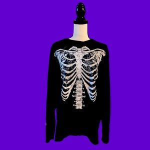 THE BLACK VEIL || “OLD BONES” LONG SLEEVE T-SHIRT